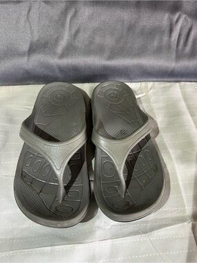 Aetrex Women's Gray Thong Recovery Sandals